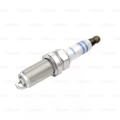 BOSCH 0242240715 Свіча запалювання