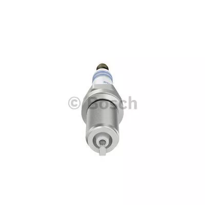 BOSCH 0242240715 Свіча запалювання