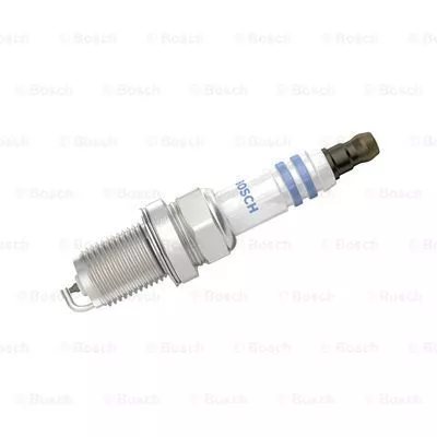 BOSCH 0 242 240 653 Свеча зажигания