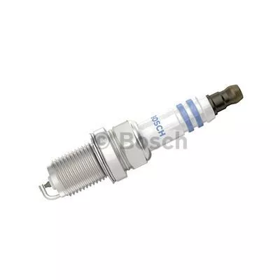 BOSCH 0 242 240 653 Свеча зажигания