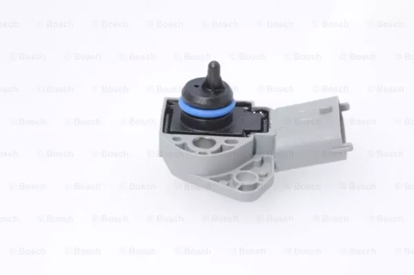 BOSCH 0 261 230 110 Датчик давления топлива