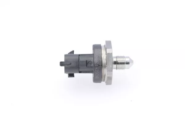 BOSCH 0261545038 Датчик давления топлива
