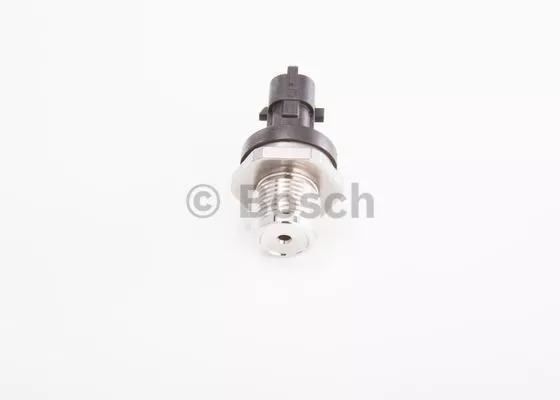 BOSCH 0 281 002 907 Датчик давления топлива