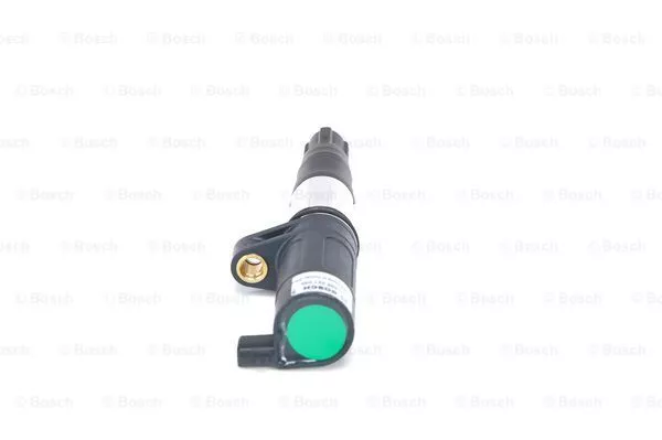 BOSCH 0 986 221 045 Котушка запалювання