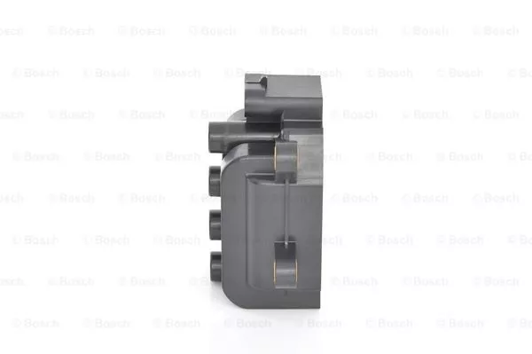 BOSCH 0 986 221 046 Котушка запалювання