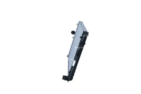 Nrf 51582 Радіатор охолодження двигуна