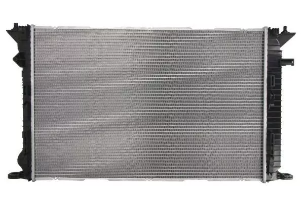 Thermotec D7A025TT Радіатор охолодження двигуна