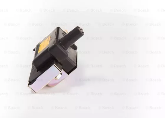 BOSCH F 000 ZS0 116 Катушка зажигания