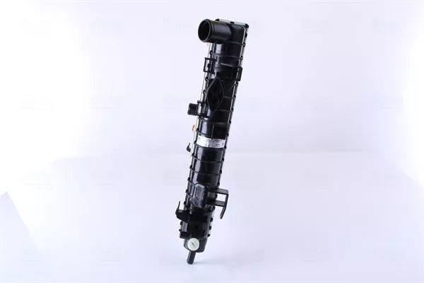 Nissens 63027A Радиатор охлаждения двигателя
