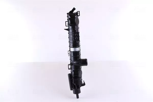 Nissens 63028A Радіатор охолодження двигуна