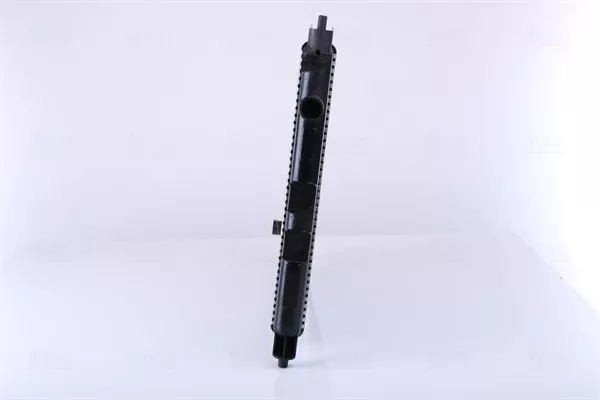 Nissens 642111 Радіатор охолодження двигуна