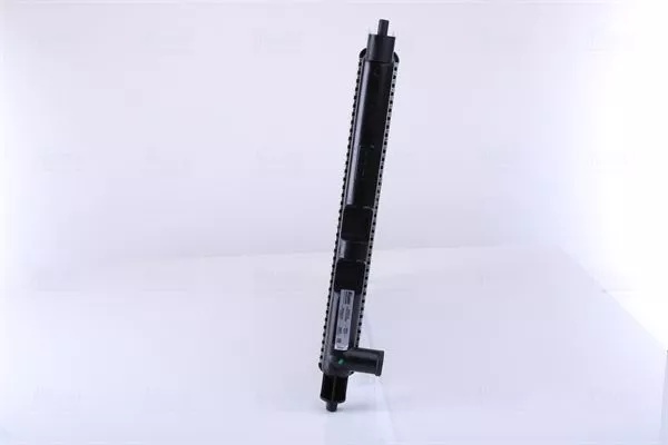 Nissens 642111 Радіатор охолодження двигуна