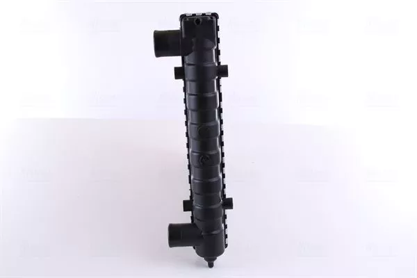 Nissens 651811 Радиатор охлаждения двигателя