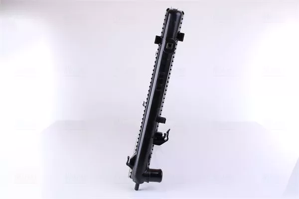 Nissens 67618 Радиатор охлаждения двигателя