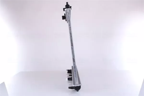 Nissens 681378 Радіатор охолодження двигуна